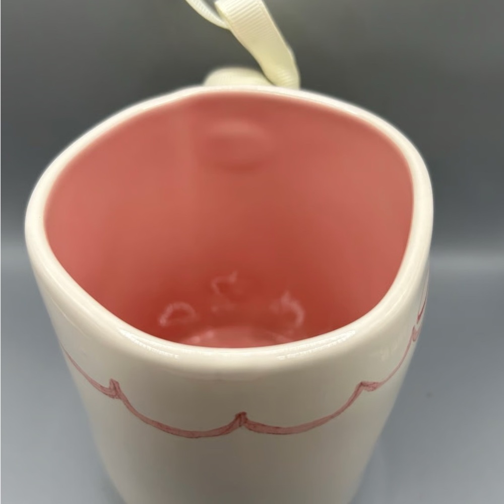 Rae Dunn Set of  Two 
Très Chic Mugs - Picture 5 of 6